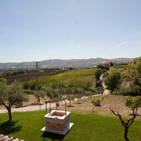 L' Antica Fonte Bed & Breakfast 4*