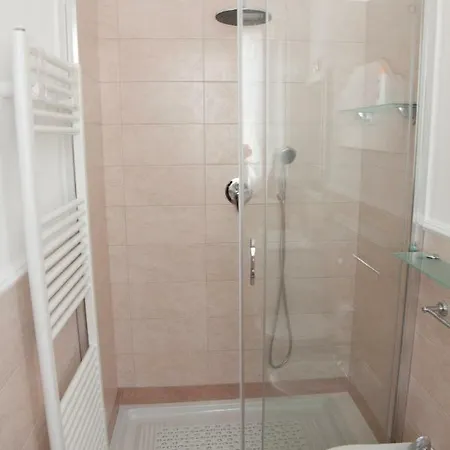 Bed & Breakfast L' Antica Fonte 3*