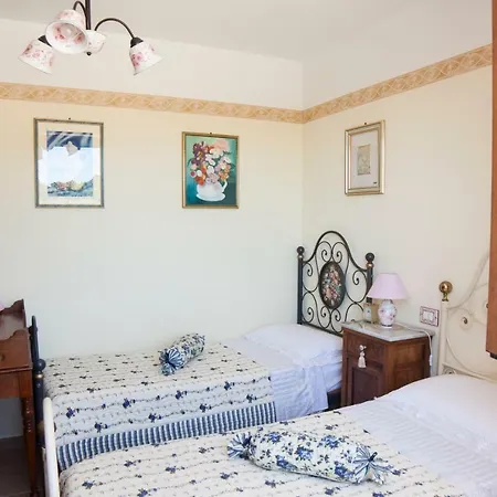 L' Antica Fonte Bed & Breakfast 4*